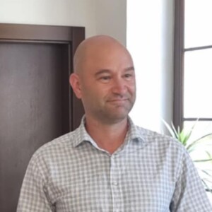 Păturica roz. Întemnițat în China Comunistă