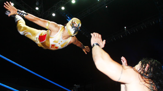 Mascara Dorada Interview 4/9/16 (In Spanish) 