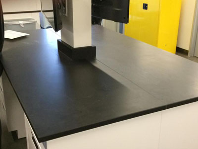 Mặt bàn thí nghiệm Epoxy Countertops