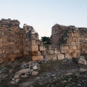Nehemja: De nedrevne murene | Tale under bibelcamping på Evjetun