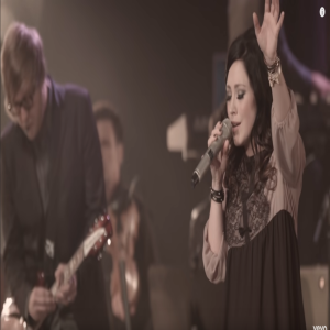 Kari Jobe - Forever