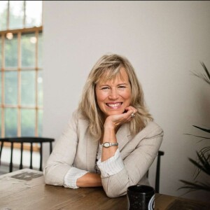 Interview with relationship Life Coach Ann Visser from 4 better 4 ever.