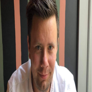 Klar som assisterande rektor ved Sjøholt Folkehøgskule