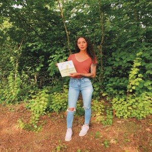 The Art Box - Episode 333 - You Are a Light: Chantel Murray’s Journey Through Story