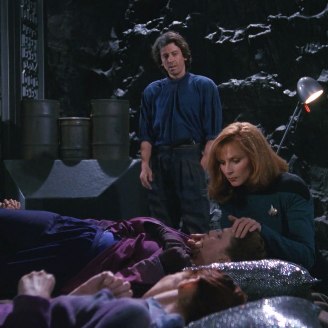 TNG 3×12: The High Ground