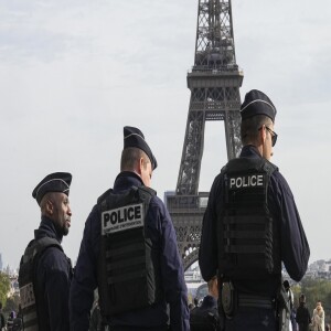 Man Decides To Climb Eiffel Tower In Paris Leading to A Marriage Proposal By Onlookers?? #395