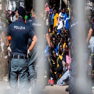 Italy’s Lampedusa Receives A New Record Of Immigrants In A Day, Suggest Naval Blockade… #364