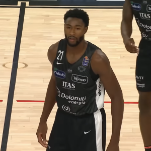 04/11/24 - Luigi Longhi - Presidente Aquila basket Trento