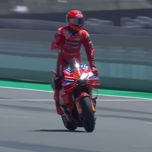 09/06/25 - Simone Battistella - Agente di piloti moto, post MotoGp di Aragon