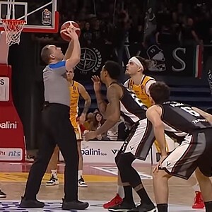 18/03/24 - Meo Sacchetti - Coach VL Pesaro, post vittoria su Virtus Bologna
