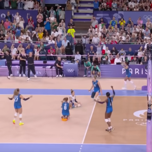 28/08/24 - Lorenzo Bernardi - Allenatore ed ex pallavolista, sull' Oro Olimpico della pallavolo femminile