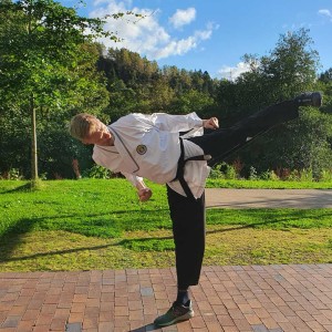 sep. 24, 2022 samtale rundt Taekwondo med Master Ole Havmøller 7 Dan 