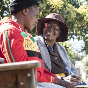 چطور مادربزرگ‌ها توانستند جلوی افسردگی را در زیمباوه بگیرند؟