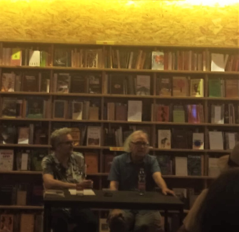 Livraria Tigre de Papel