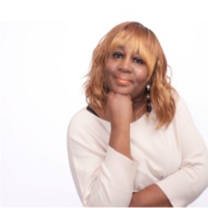 Itali-Echo interviews singer/songwriter Marietta Grant