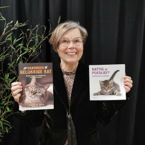 Boektopia - Liesbeth Puts - Het handboek voor een gelukkige kat