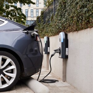 EV adoption is slowed by lack of public infrastructure, myth?
