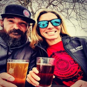 S4E21: #RunTheDate with Beer Drinking Ultra-Athletes Gary Shaw & Nicole Fleming