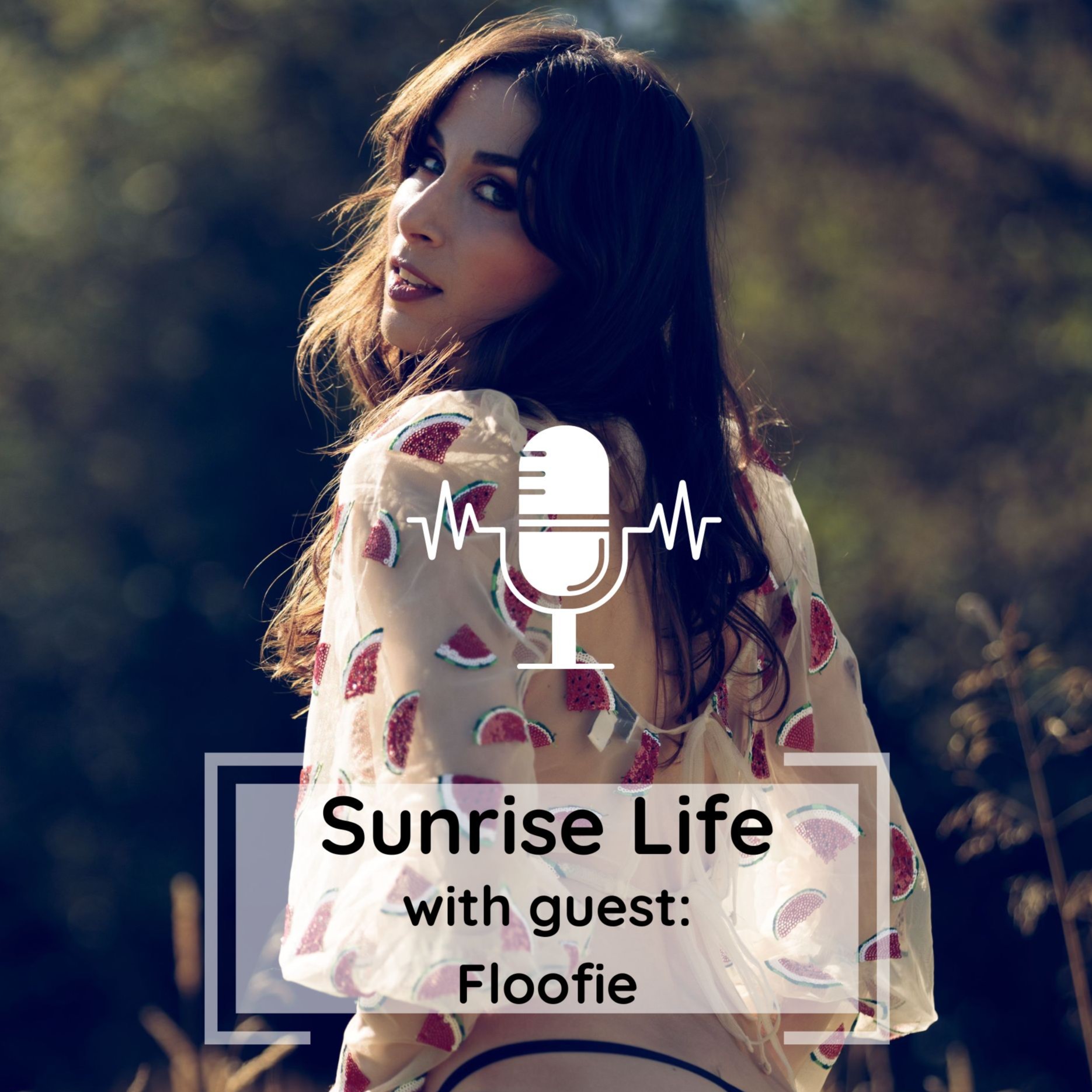 Sunrise Life - beyond skin deep conversations with freelance nude models