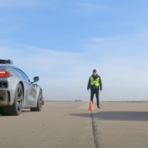 C8 Z06 VS GT500 U drag and PFI self snitches at a drag and drive.