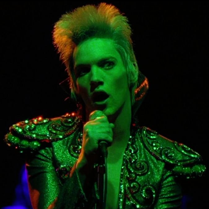 38 - Velvet Goldmine