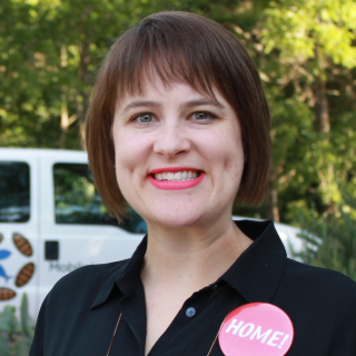 How Mobile Loaves & Fishes Converts Volunteers Into Recurring Donors