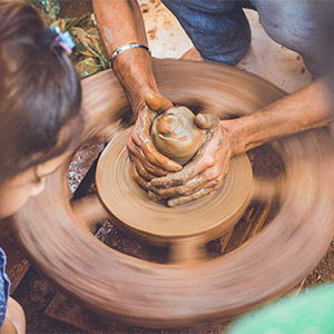 The Love of Jesus in Earthenware Jars