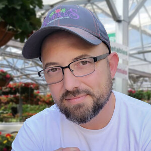 Ep. 30 - How Josh Smith of Kopke’s Greenhouse Brings a Tech-Sector Mindset to Horticulture