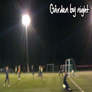 Gården by night #8: ”Tio-femton portioner snus upp i käften”