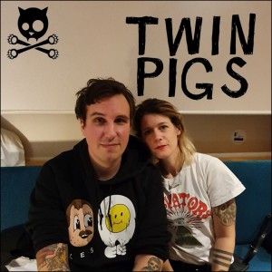 142. Twin Pigs