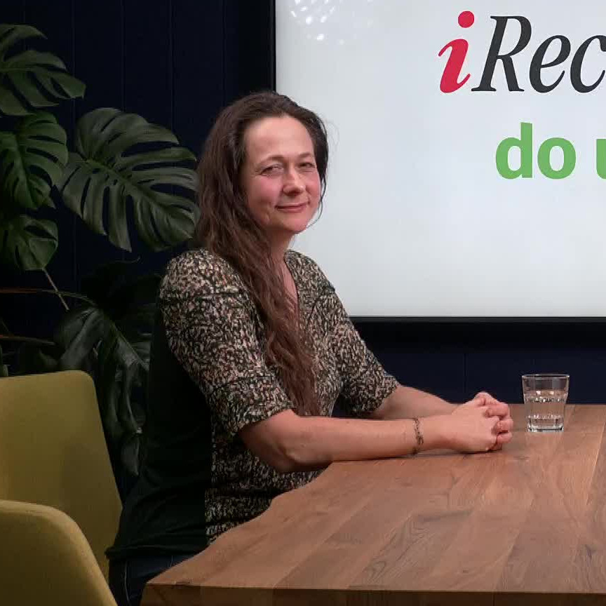 Poradna s Janou Bucharovou: Sázení stromků, ptačí krmítka