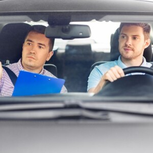 Tips on How To Choose a Driving School