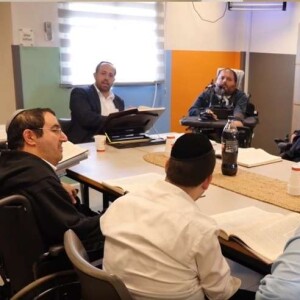 הנכים שלומדים גמרא, עובדים ומייצרים במדפסת תלת ממד: עודד הרוש ביקר והתרגש