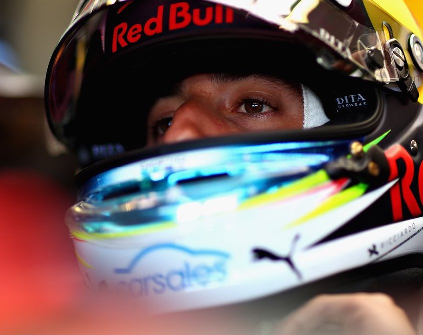 F1: Red Bull dzinējs, Rikardo nākotne, pilotu tirgus.