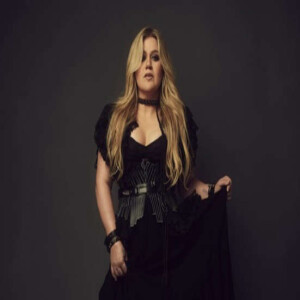 Interview with Kelly Clarkson