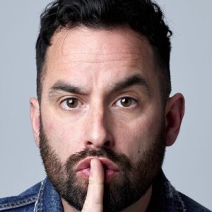 Comedian & Love Island Australia Voiceover Stephen Mullan on looking for love