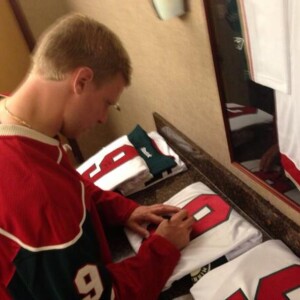 Mikko Koivu on #9 Retired by @mnwild