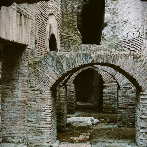 Midnight Circle - IL Colosseo ~When in Rome series