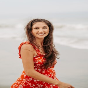 Embracing Motherhood Through Yoga: Physical, Mental, and Emotional Wellness with Mariela de Santiago