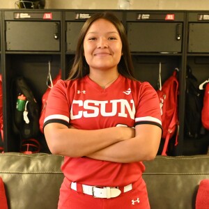 Northern Arizona Coconino H.S. Junior, Kaitlyn Tso (CSUN softball commit) talks softball with AZ In The Circle
