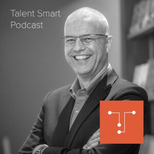 Season 2 Episode 26 - Dennis Akkerman - “Get Naked!!.. to be a great leader”