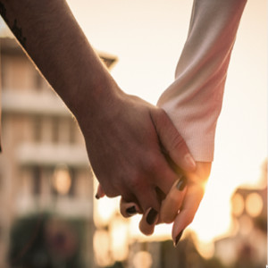 Healthy vs Traditional Romance ~ A short interview with Dr. Edwin Locke.