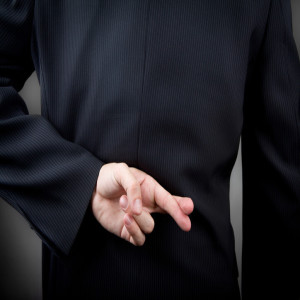 🎤 PODCAST • Honesty and Communication ~ Everyone lies, so why does my partner object to my lying?