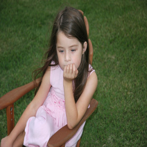 🎤 PODCAST • My Indifferent Mom ~ Is my empty feeling due to not bonding with my mom?