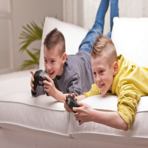🎤 PODCAST • Parenting ~ All my kids want to do is watch TV and play video games.