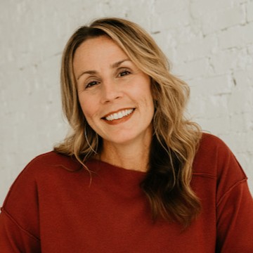 Front Parking Spot Podcast- Praying Moms, Raising Christian Families, in Today’s World