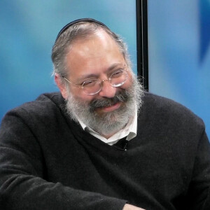 Chabad Rabbi YY Jacobson: The Lubavitcher Rebbe, Israel, Parenting and Passover- Jewish Insights with Justin Pines