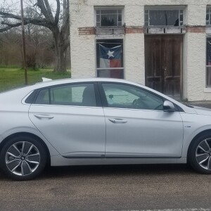 2019 Hyundai Ioniq review