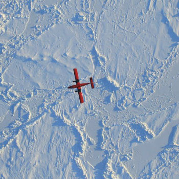 Isen i Arktis bliver tyndere - DTU Space leder kortlægning