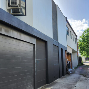 Expert Tips for a Flawless Exterior Home Painting